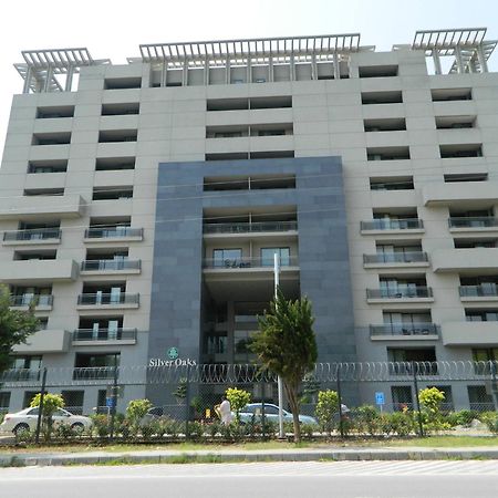 Walk Inn Residence F-10 Islamabad Exterior photo